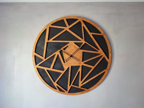 Drewniany zegar o średnicy 45 cm z plecami