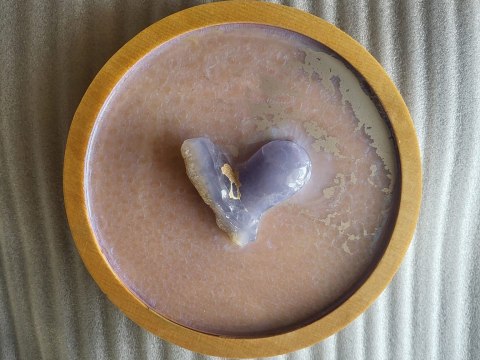 Agat błękitny zamknięty w żywicy, SPOKÓJ, 17 cm