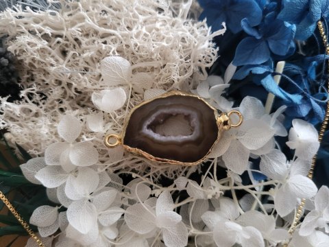 Naszyjnik z kamieniem naturalnym, agat brązowy