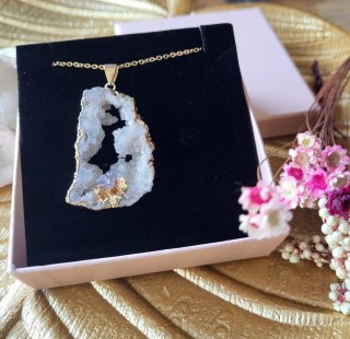 Naszyjnik z kamieniem naturalnym, agat