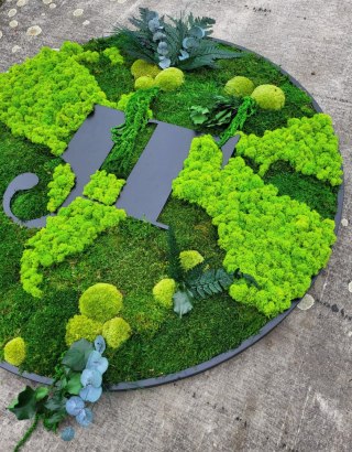 Obraz z mchu z Twoim logo, 90 cm